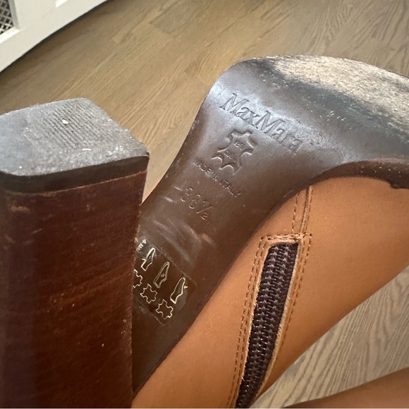 Vintage MaxMara Leather Tall Heeled Boots - sz 8 - Picture 6 of 13